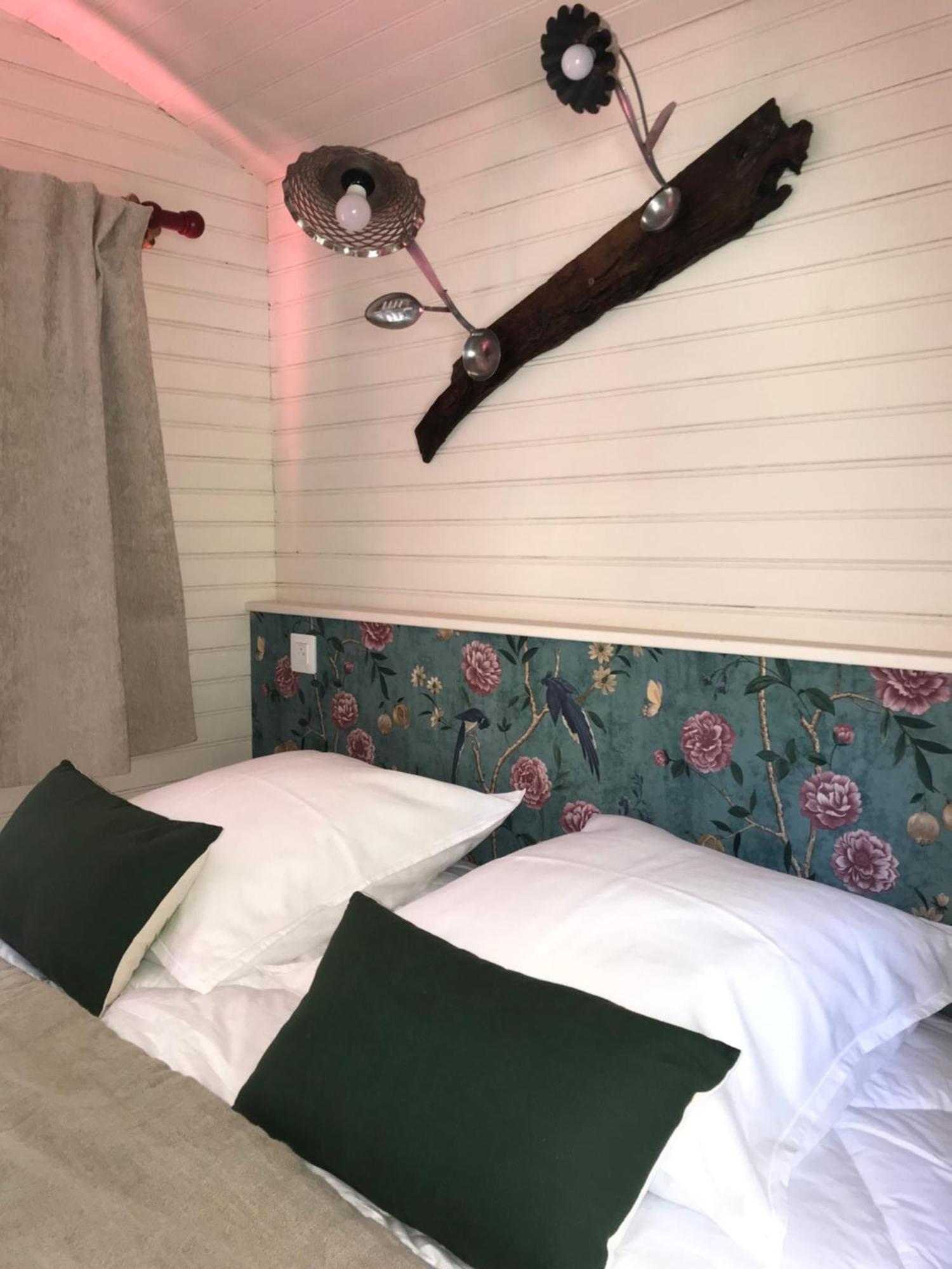 Le Val Du Pech Chantant Chambres D'Hotes Pern Zewnętrze zdjęcie